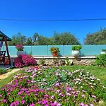 Villa Elaia By Posarellivillas Almiros Beach
