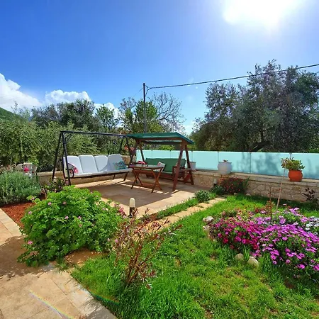 فيلة Elaia By Posarellivillas