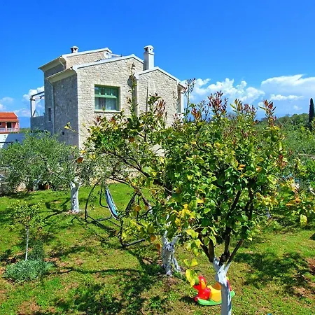 فيلة Elaia By Posarellivillas *