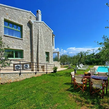 فيلة Elaia By Posarellivillas *