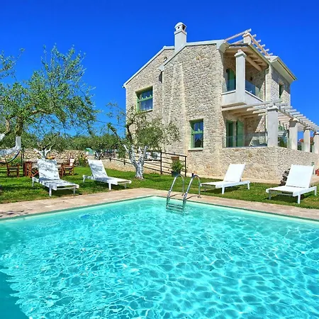 Elaia By Posarellivillas