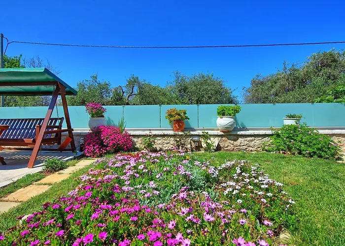 Villa Elaia By Posarellivillas Almiros Beach